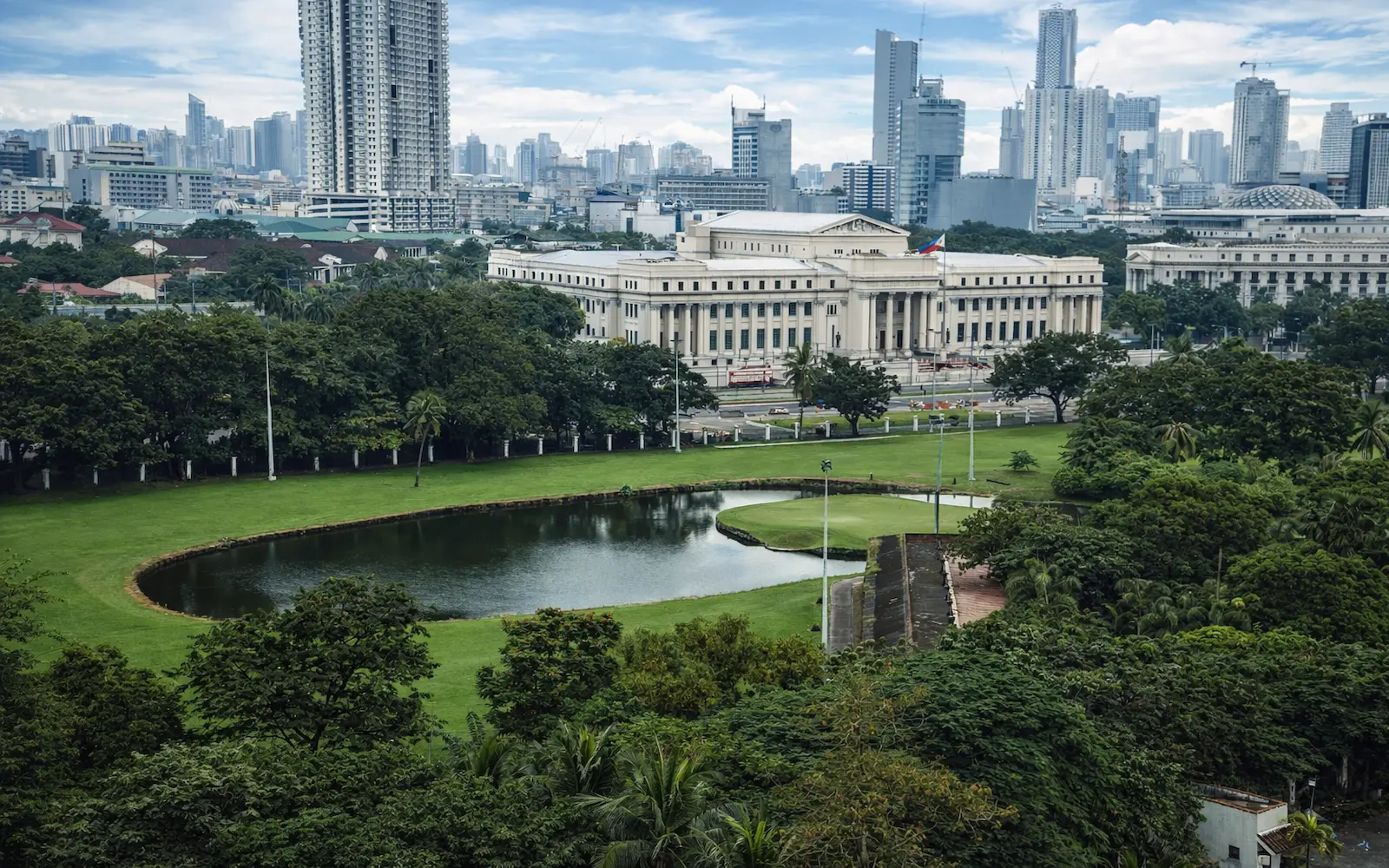 Arrival in Manila, Philippines
