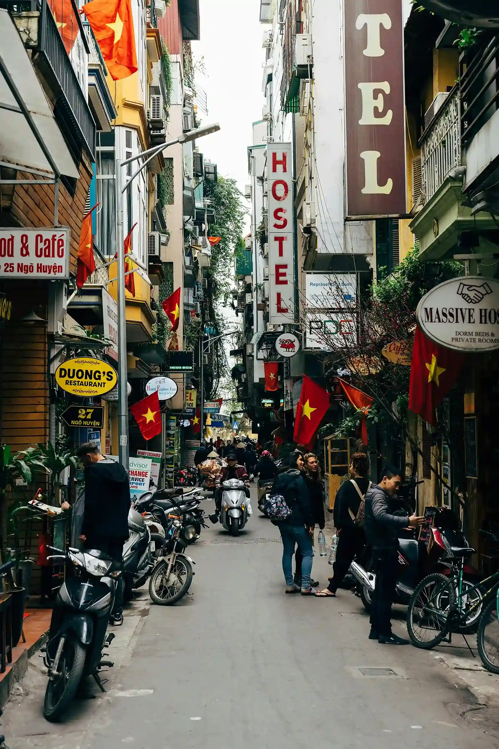 Traditional market in Hanoi
